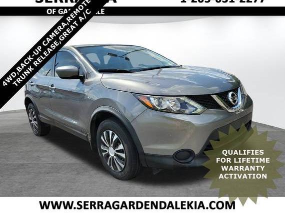 NISSAN ROGUE SPORT 2018 JN1BJ1CR7JW202650 image